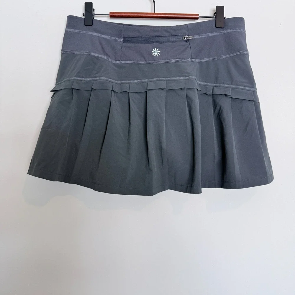 Athleta Runaround Pleated Back‎ Tennis Skirt Skort Small Gray Golf Pickleball
